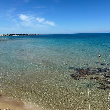 Agua Marina Villa Avola Buitenkant foto